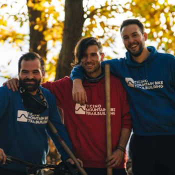 Alessandro, Damiano e Luca, fondatori di Ticino Mountain Bike Trailbuilding