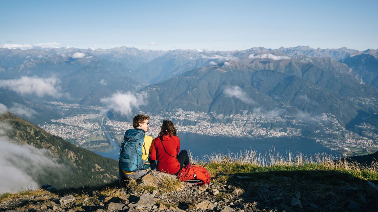 Monte Tamaro: panoramic view from the summit.