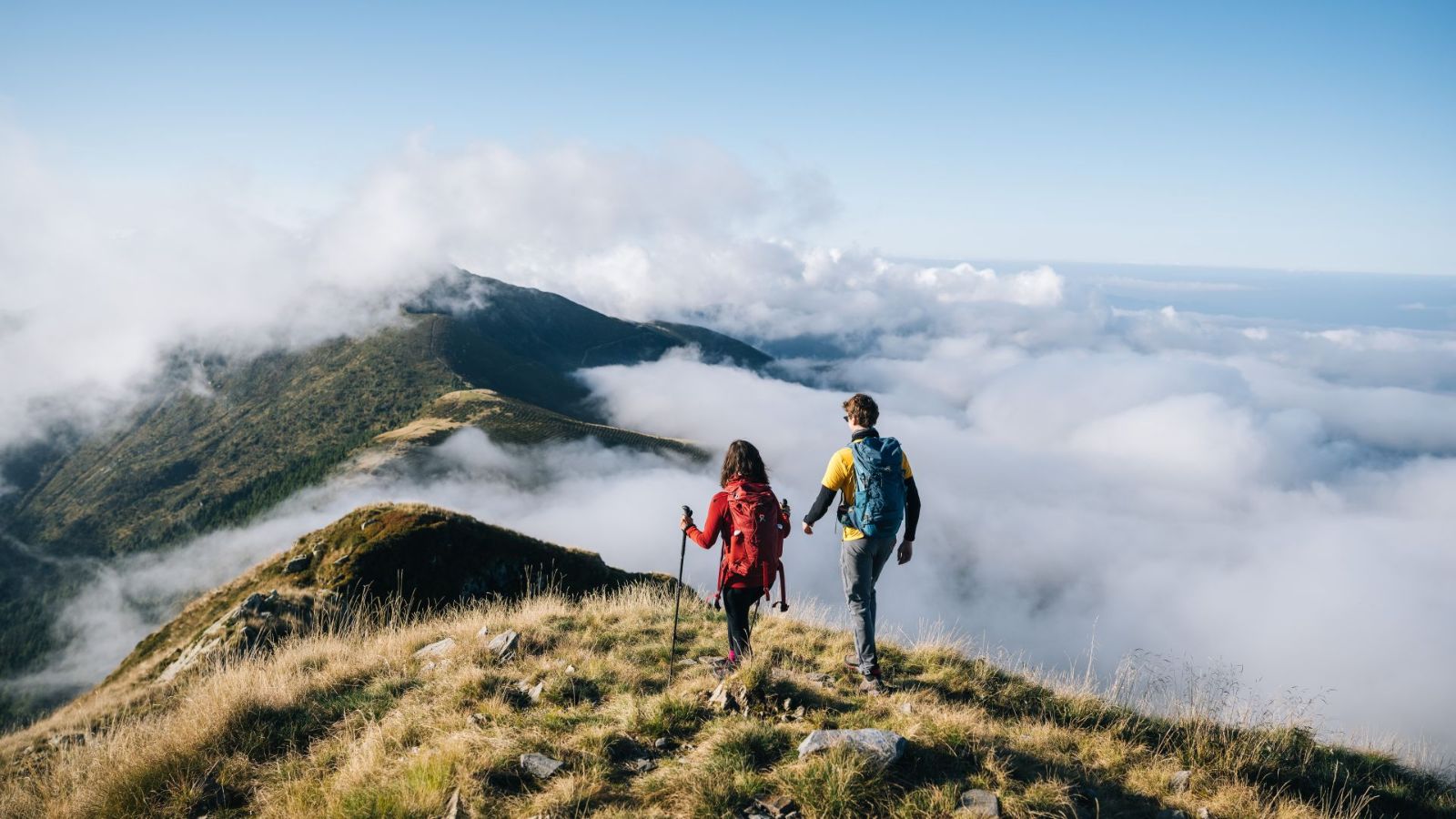 Monte Tamaro summit: hike with alpine views.