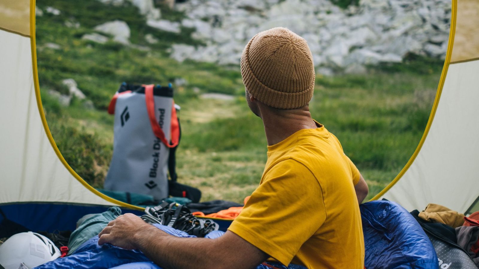 A calm and quiet morning after climbing