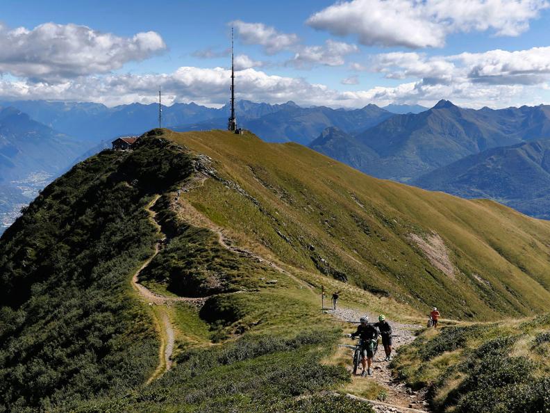 Image 0 - Alpe di Duragno (zona Tamaro)