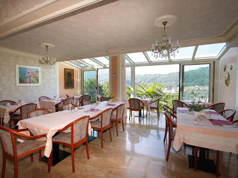 Image 10 - Hotel Villa del Sole Garni