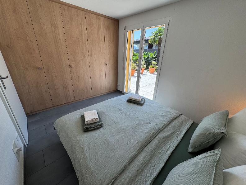 Image 9 - La Camelina