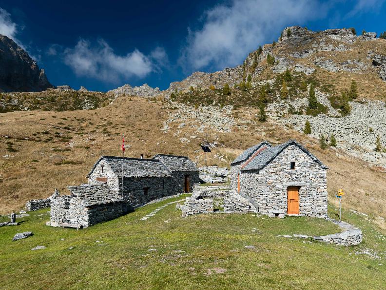 Image 0 - Mountain hut Alpe Canaa