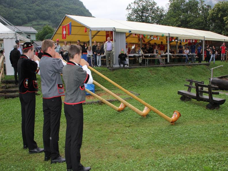 Image 0 - Festival of Swiss folk music