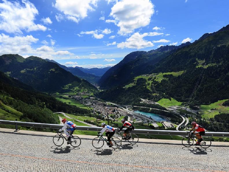 Image 0 - Tour de Suisse stage - Gotthard Pass