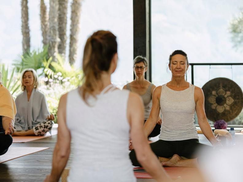 Image 4 - Yoga Healing & Well-Being Retreat im Tessin