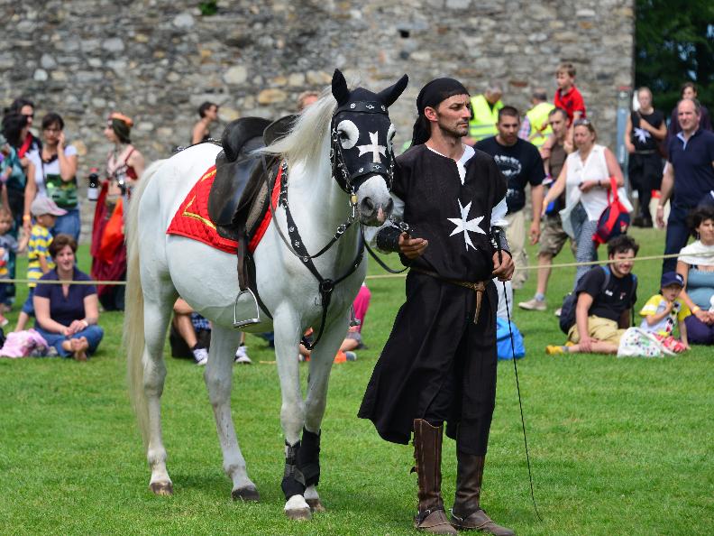 Image 0 - Medieval entertainment at the Fortress of Bellinzona 