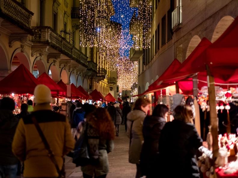 Image 1 - Christmas is in the air - Lugano City Tour (Free)