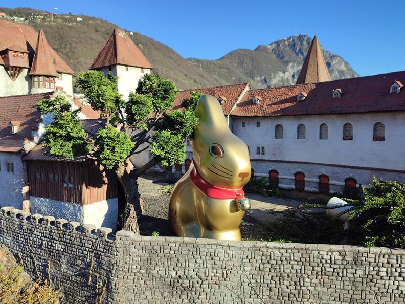 Image 0 - The sweetest hunt for the golden bunny is at Swissminiatur!