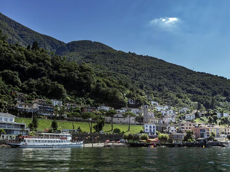 Image 0 - Navigando sui laghi del Ticino
