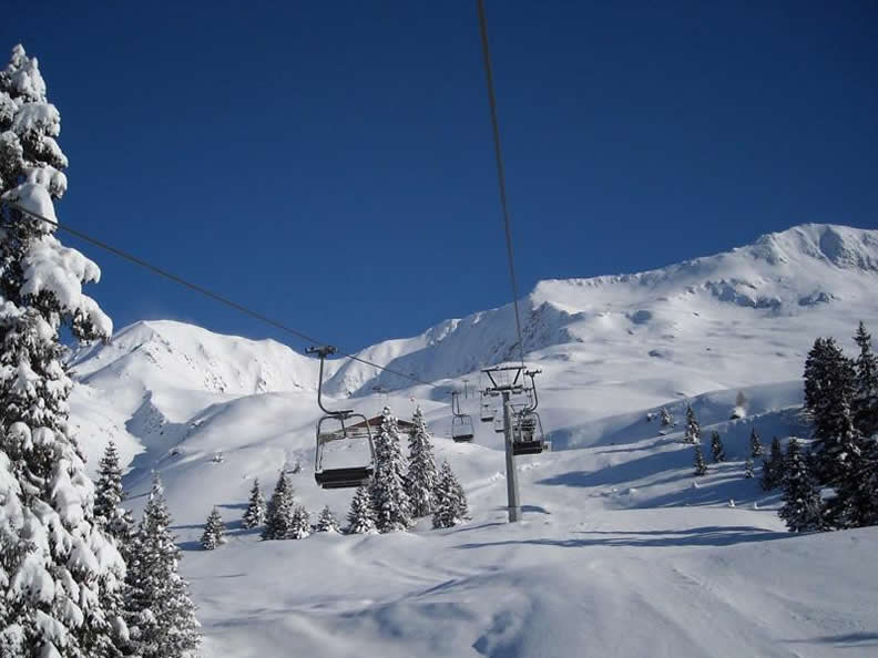 Image 2 - Ski Card Leventina