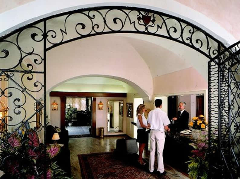 Image 1 - Hotel Dell’Angelo ***, Locarno