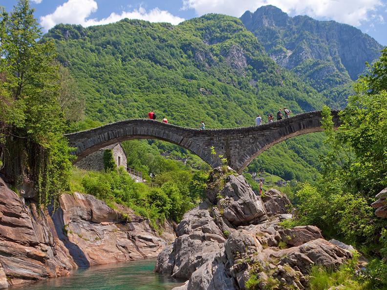 Image 2 - Hiking holidays: Sentiero Verzasca & Centovalli