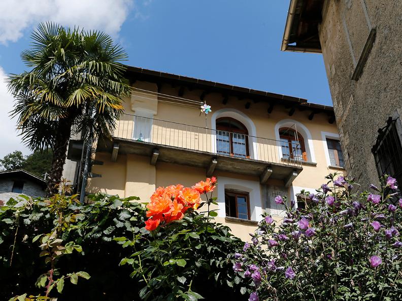 Image 7 - Hiking holidays: Sentiero Verzasca & Centovalli