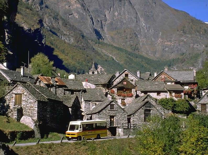 Image 0 - Discover Ticino by bus