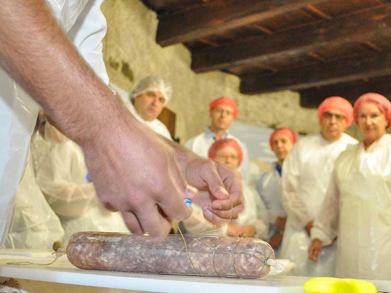 Image 4 - À la découverte du Salame dei Castelli di Bellinzona