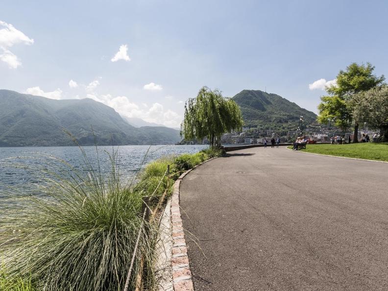 Image 3 - Belvedere garden and lakeshore promenade in Lugano