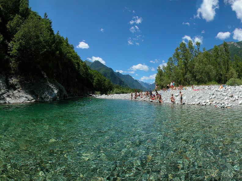 Image 1 - Fluss Maggia