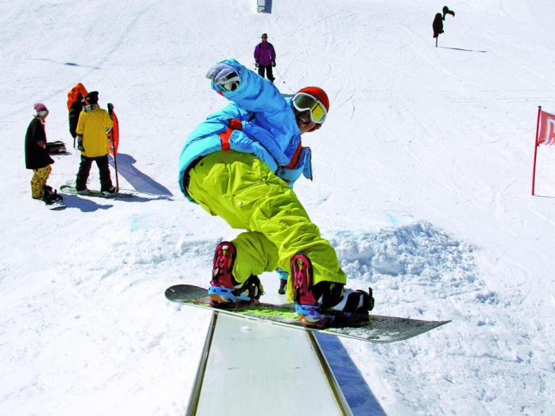 Image 2 - Snowpark Airolo