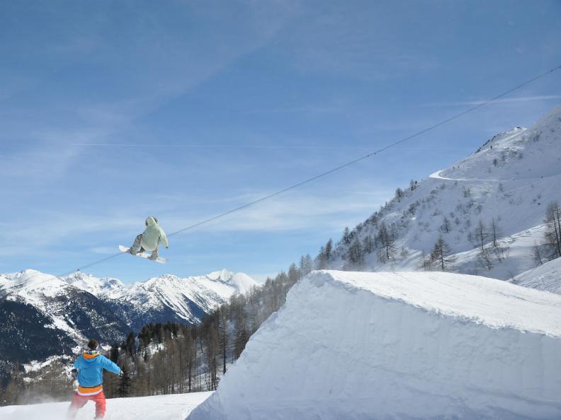 Image 3 - Snowpark Airolo