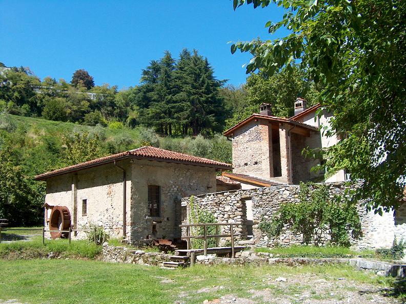Image 3 - Le moulin du Ghitello dans le Parco delle Gole della Breggia