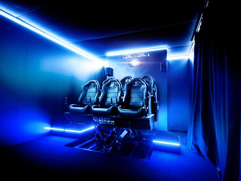 Image 4 - Transfinity VR Entertainment Center Lugano