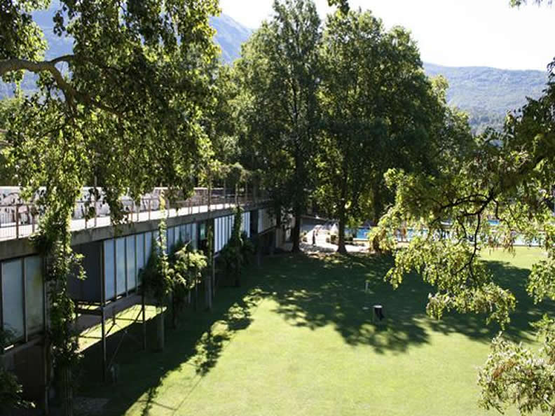 Image 3 - Öffentliches Schwimmbad, Bellinzona