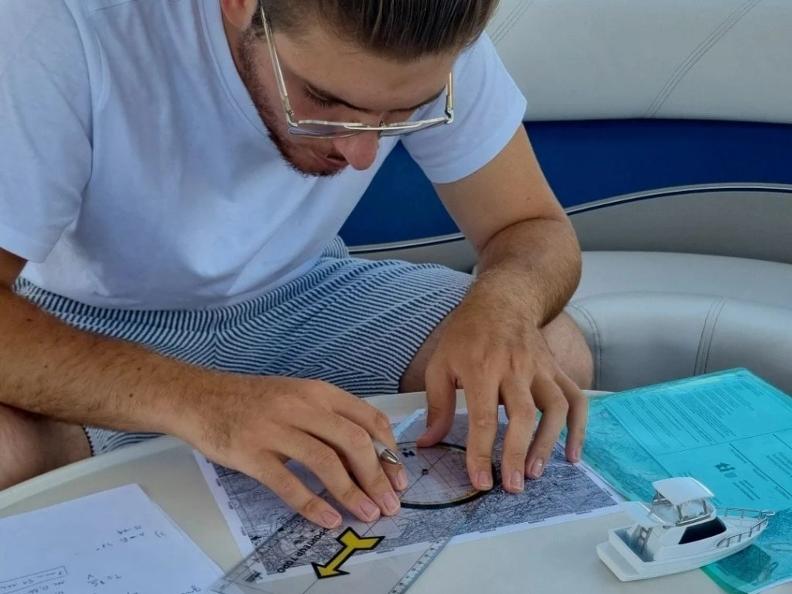 Image 3 - Maggiore Lake Nautical School 