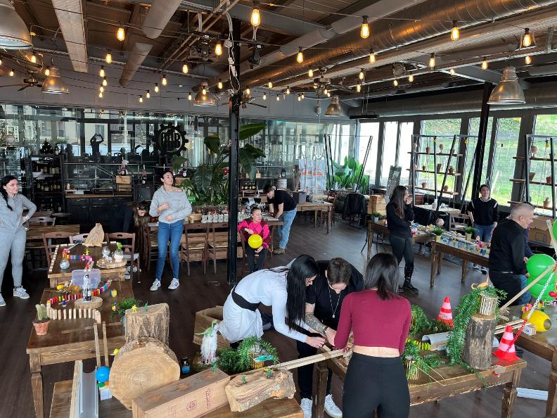 Image 0 - Domino-Effekt