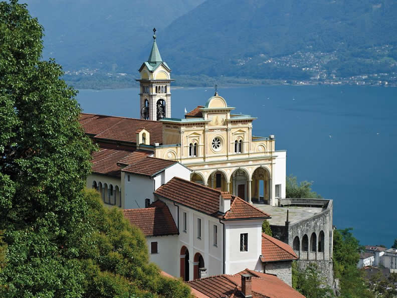 Image 0 - Mont Sacré de la Madonna del Sasso