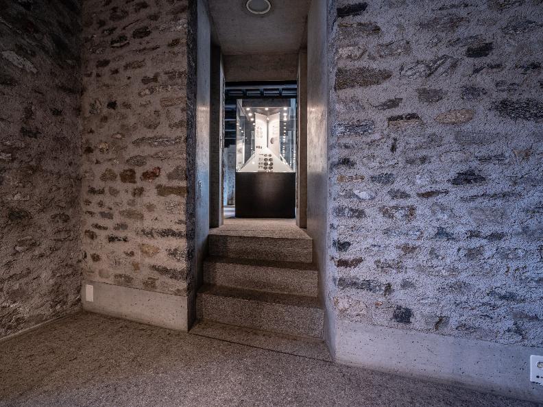 Image 2 - Musée Castel Grande