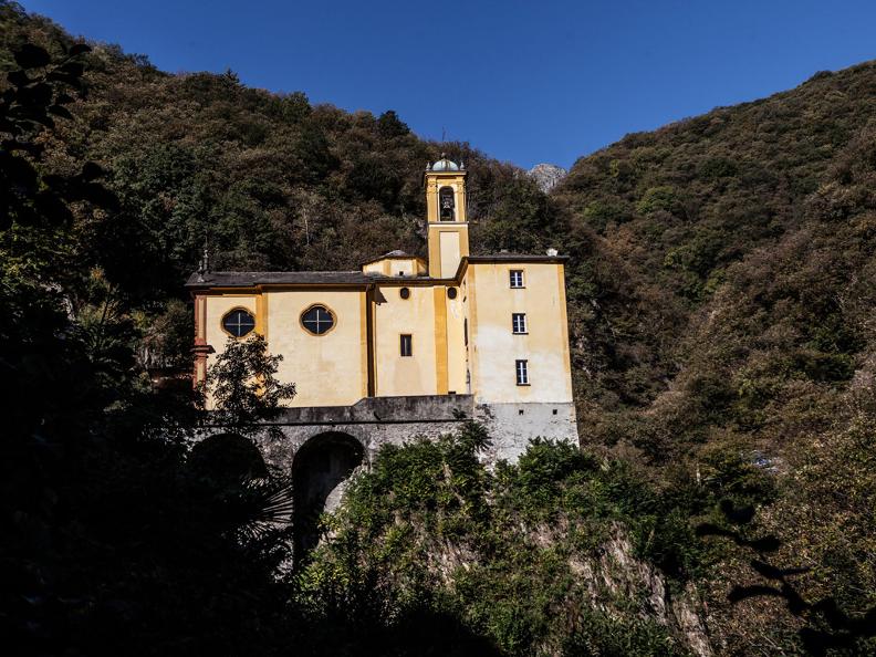 Image 1 - Sacro Monte et sanctuaire de S. Maria Addolorata