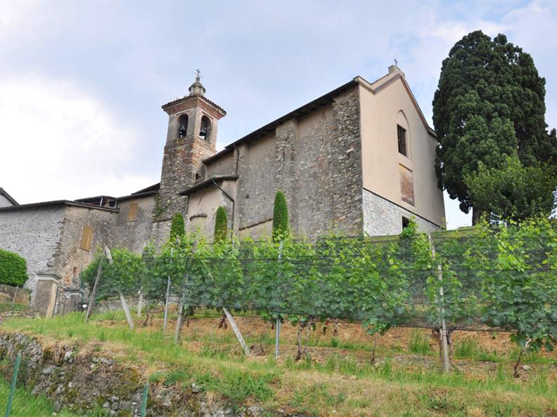 Image 0 - Chiesa di S. Sisinio