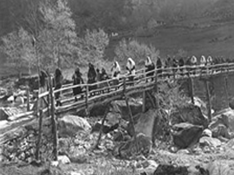 Image 0 - Processione di Gannariente