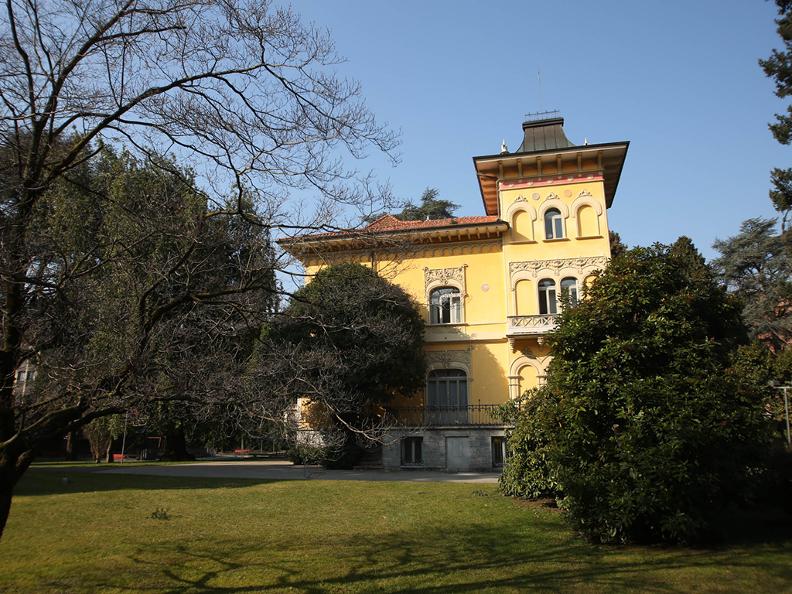 Image 0 - Park of Villa Saroli 