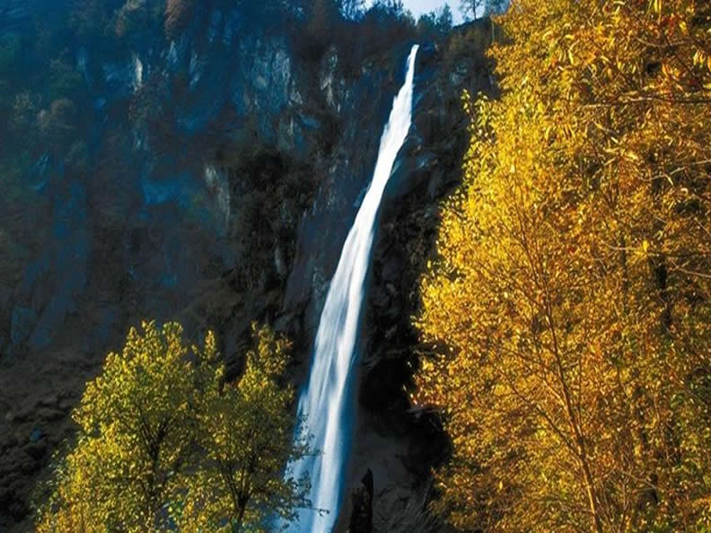 Image 2 - Bignasco - Wasserfall Foroglio