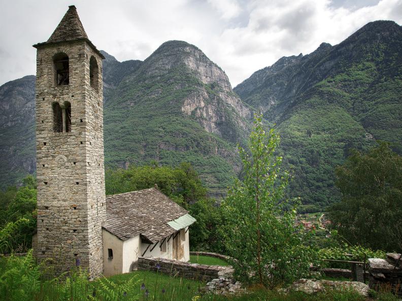 Image 0 - Oratoire de San Martino