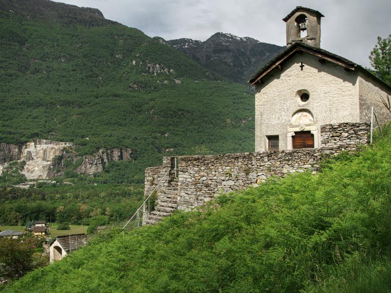 Image 0 - Oratory of S. Maria del Castello