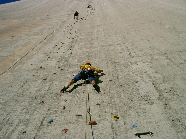 Image 3 - Sport climbing - Luzzone Dam