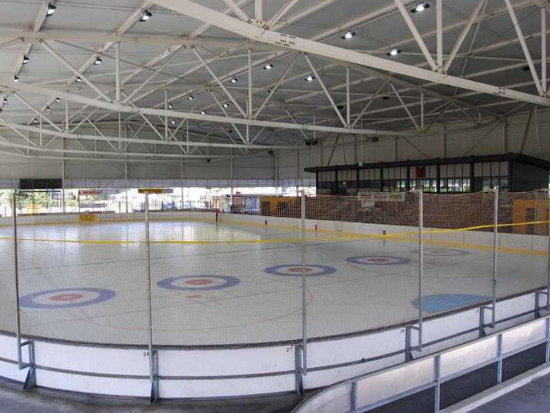 Image 0 - Ice rink 