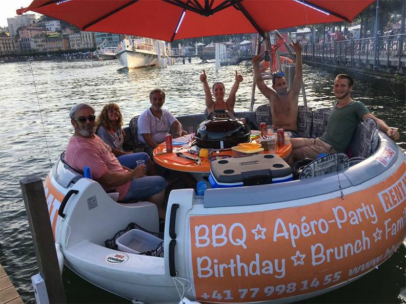 Image 0 - Acqua Party Boat
