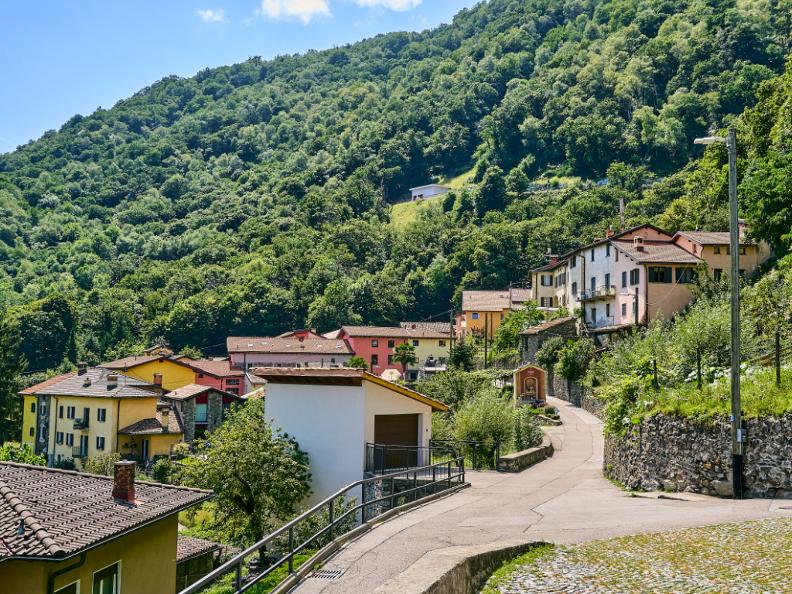 Image 0 - Le village Osignano