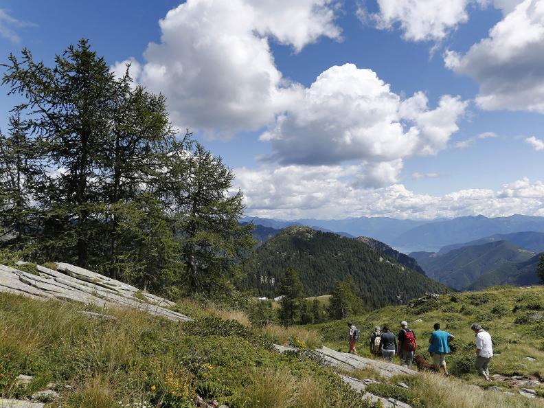 Image 4 - Vergeletto e il laghetto alpino di Salei