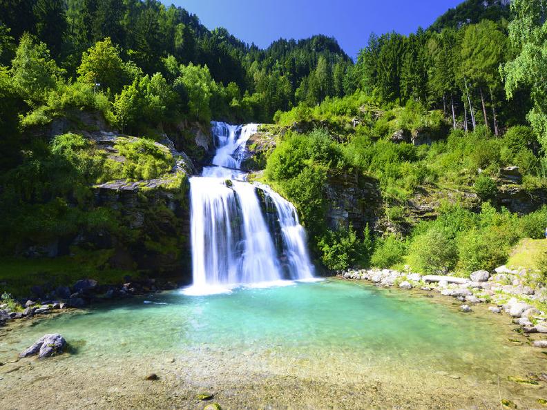 Image 0 - Faido and the waterfall Piumogna