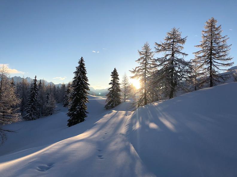 Image 7 - Winter walk Airolo-Pesciüm