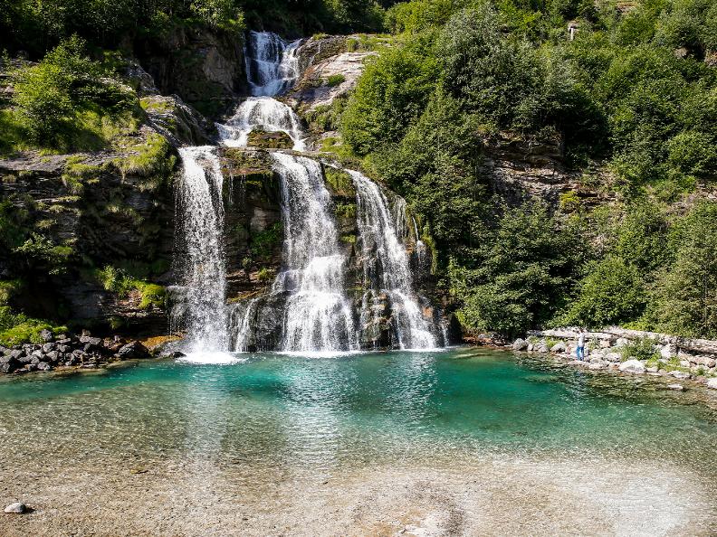 Image 0 - Yoga trail - Piumogna waterfall