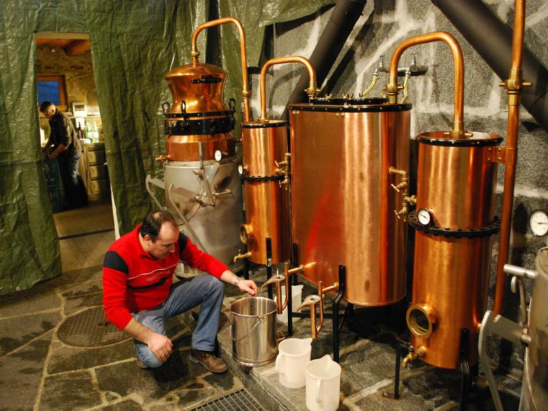 Image 2 - Grotto-Distilleria Ronco Bianchi 