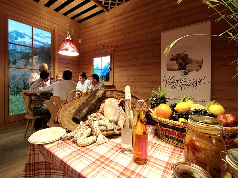 Image 3 - Chalet Suisse fondue, raclette & swiss specialties c/o Foxtown
