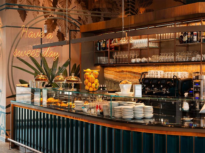 Image 0 - Buffet della Stazione Lugano